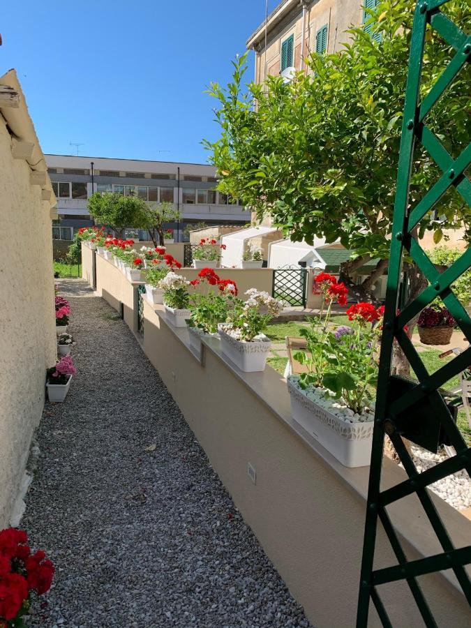 Don Francisco Rooms - Tropea Bagian luar foto