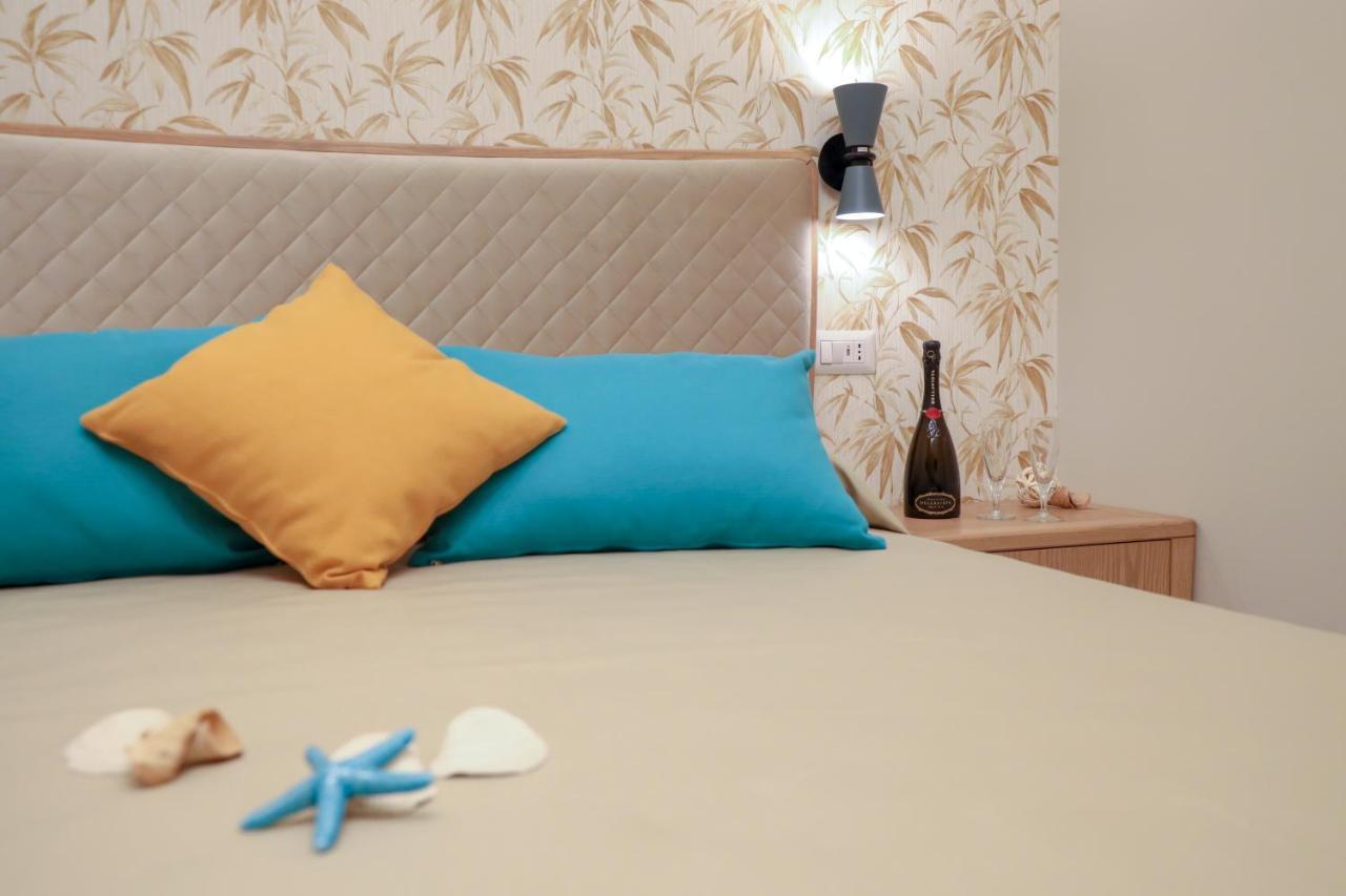 Don Francisco Rooms - Tropea Bagian luar foto