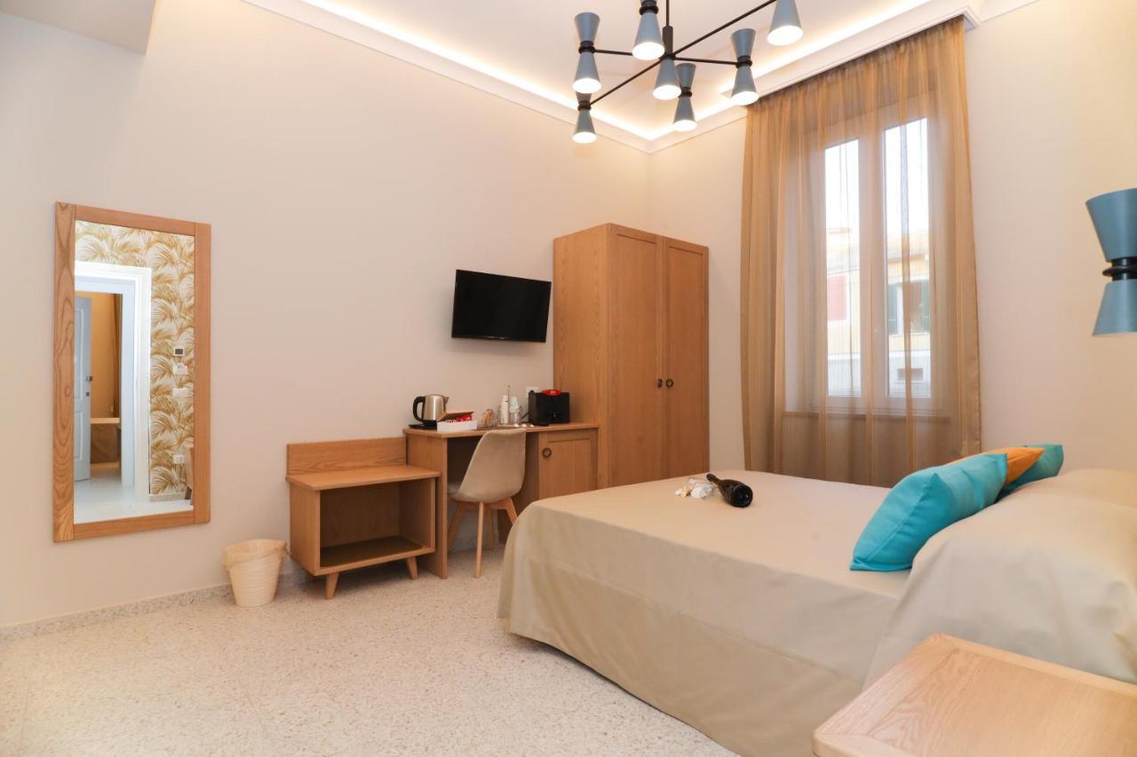 Don Francisco Rooms - Tropea Bagian luar foto