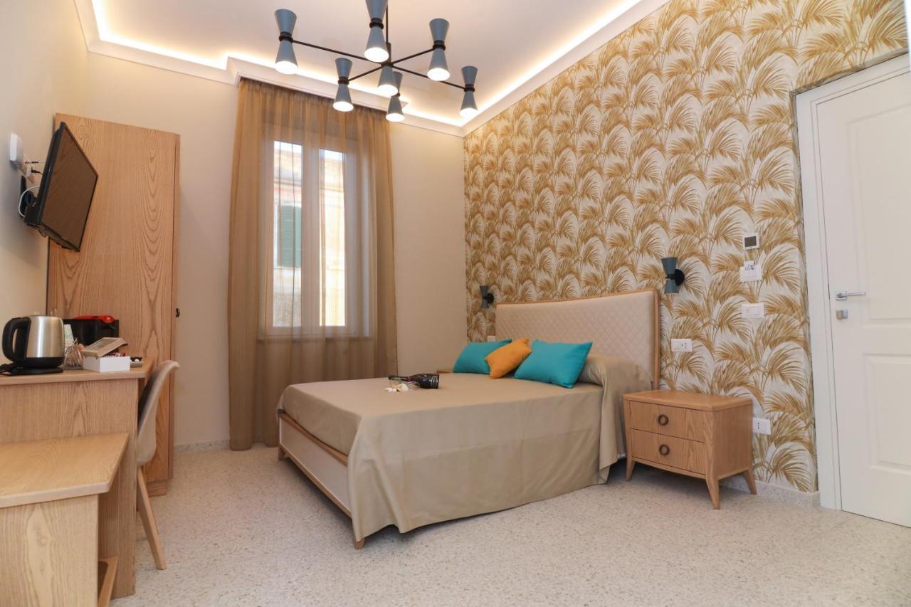 Don Francisco Rooms - Tropea Bagian luar foto