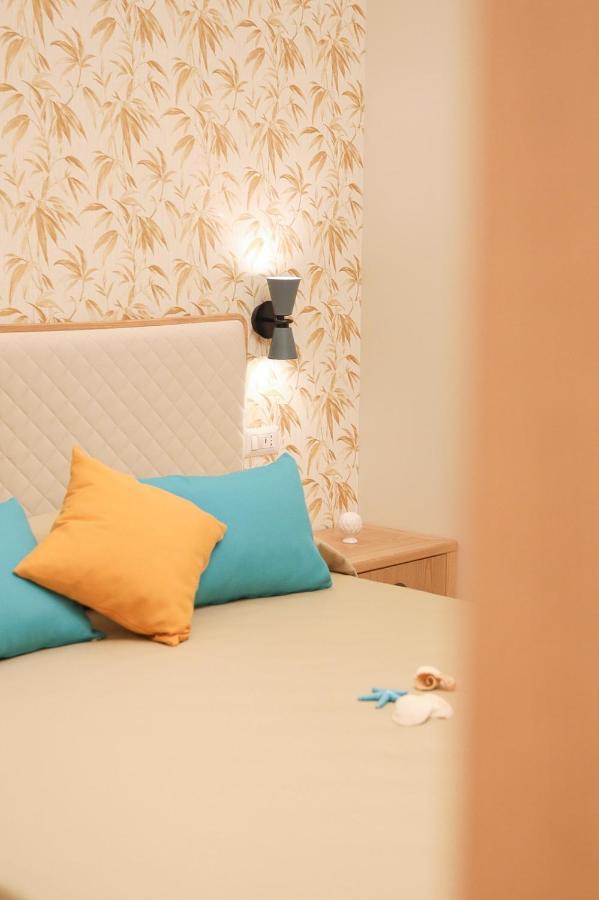 Don Francisco Rooms - Tropea Bagian luar foto