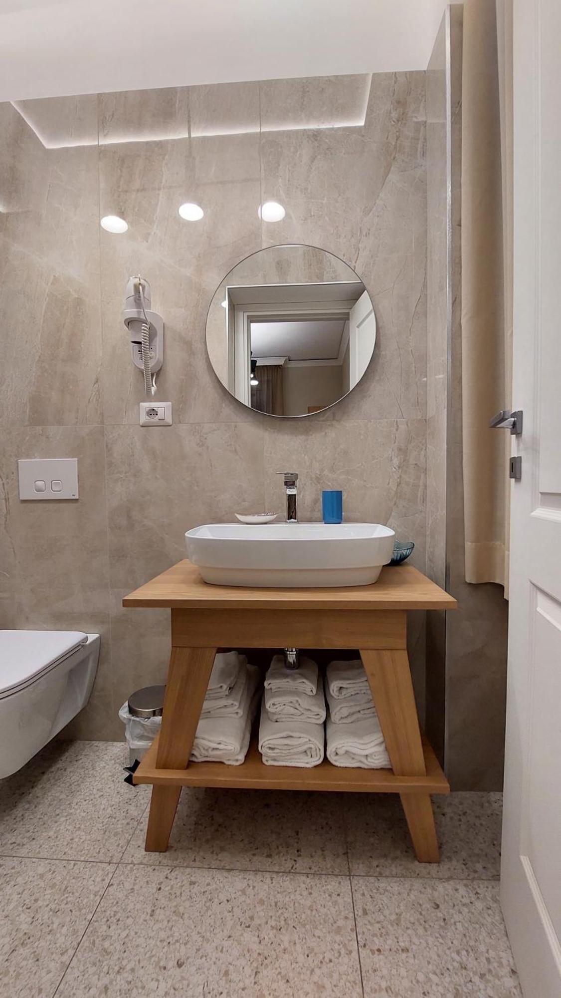 Don Francisco Rooms - Tropea Bagian luar foto