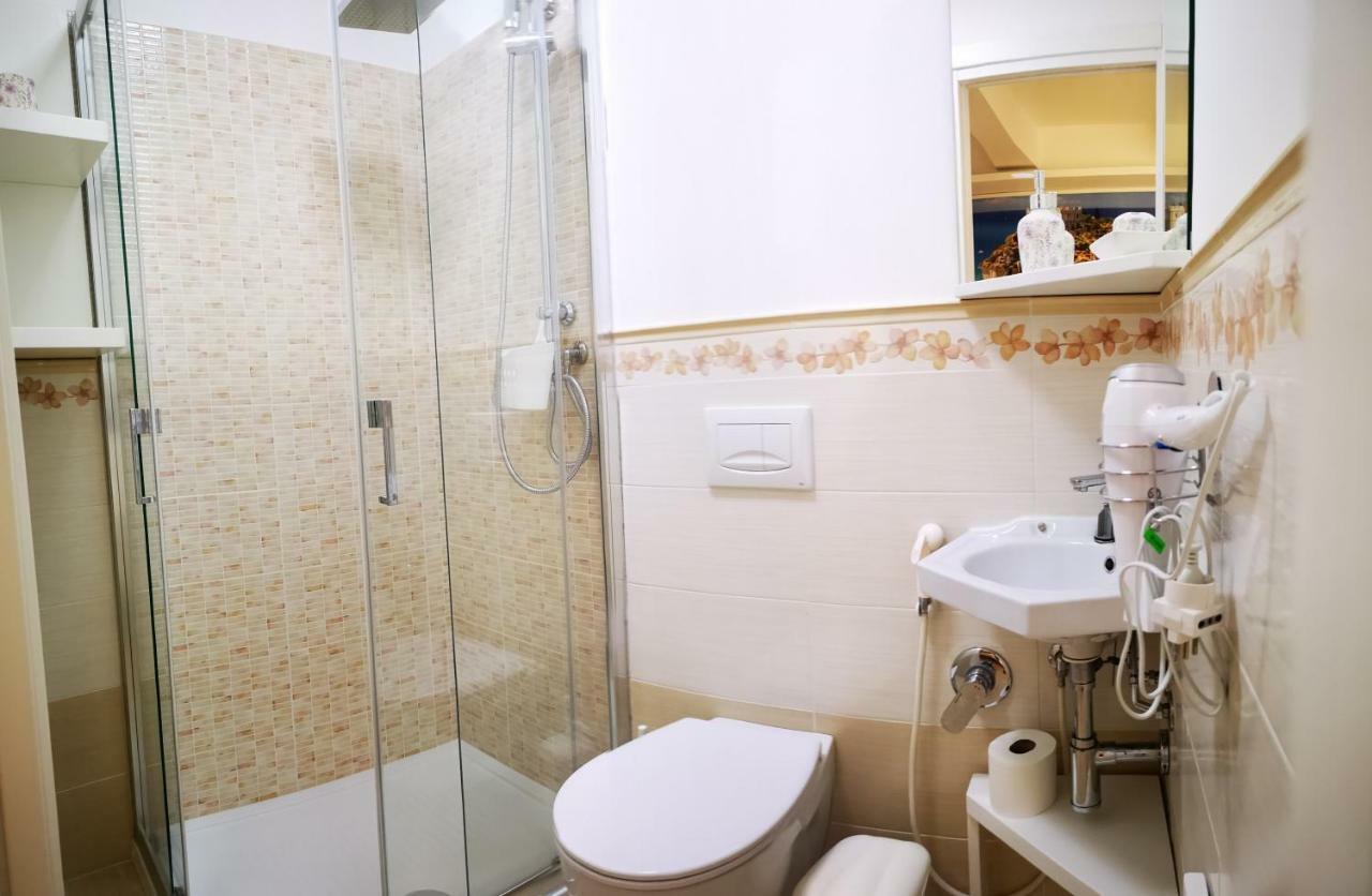 Don Francisco Rooms - Tropea Bagian luar foto