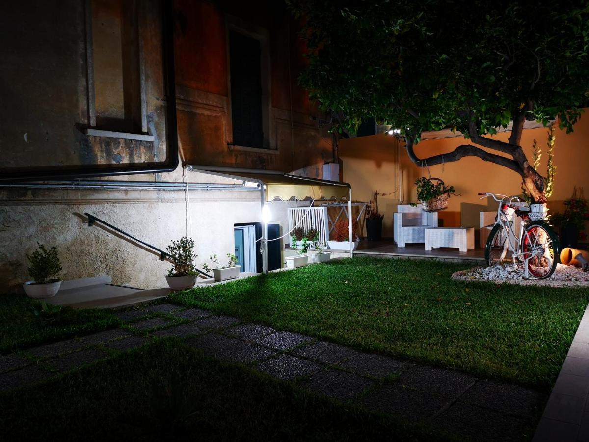 Don Francisco Rooms - Tropea Bagian luar foto